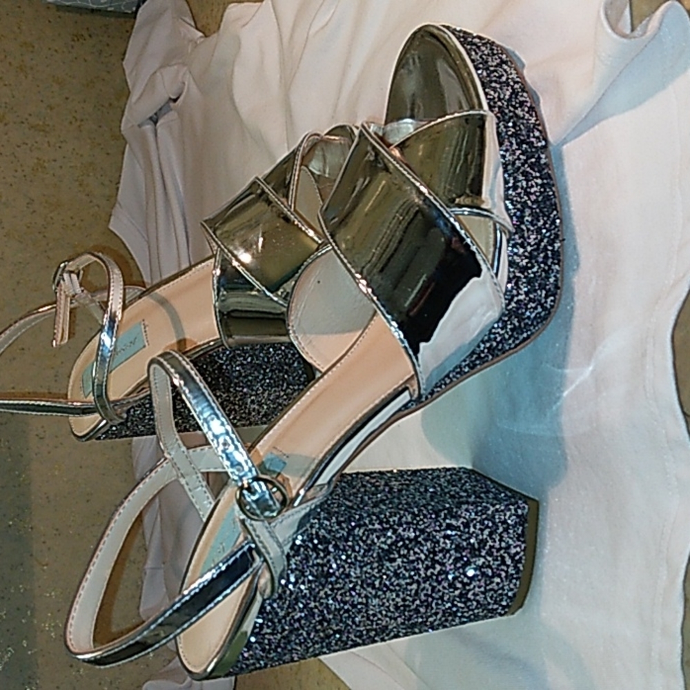 Betsy Johnson sparkler!